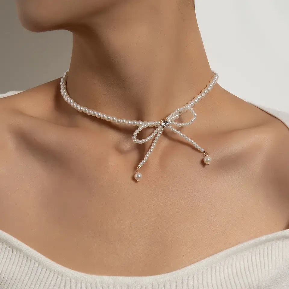 Pearl Bowknot Choker Necklace