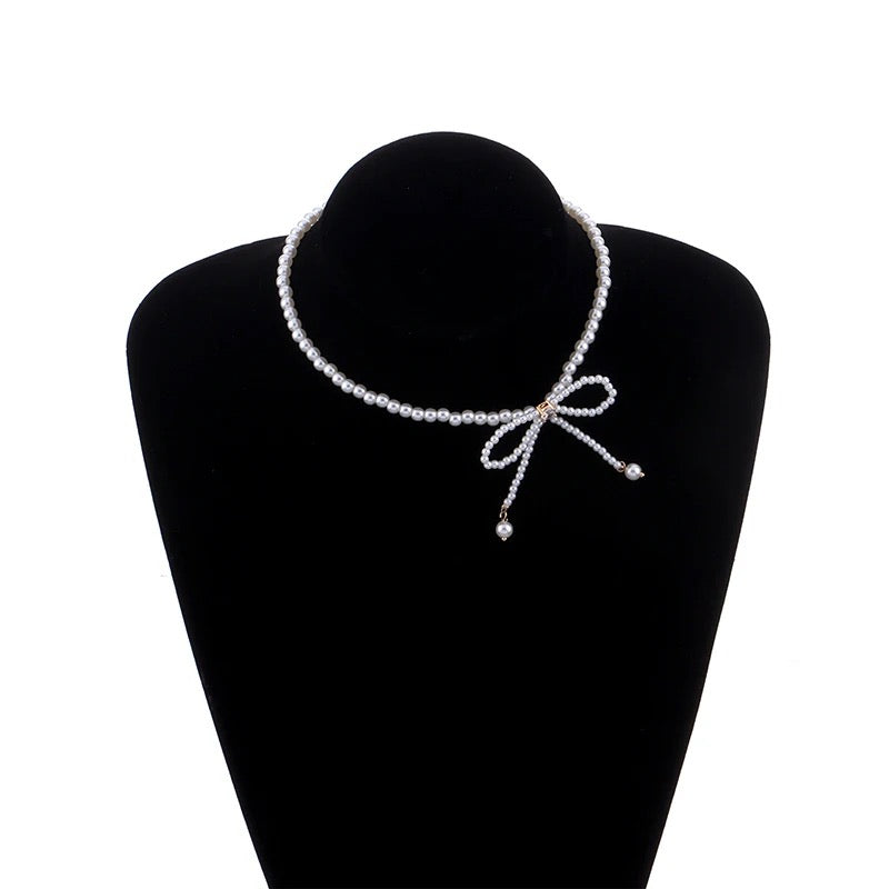 Pearl Bowknot Choker Necklace